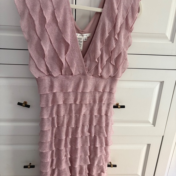 Pink party dress - Picture 2 of 2